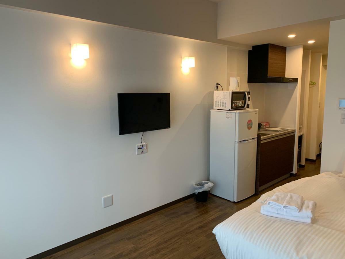 Mr.Kinjo Inn Tomigusuku Екстер'єр фото